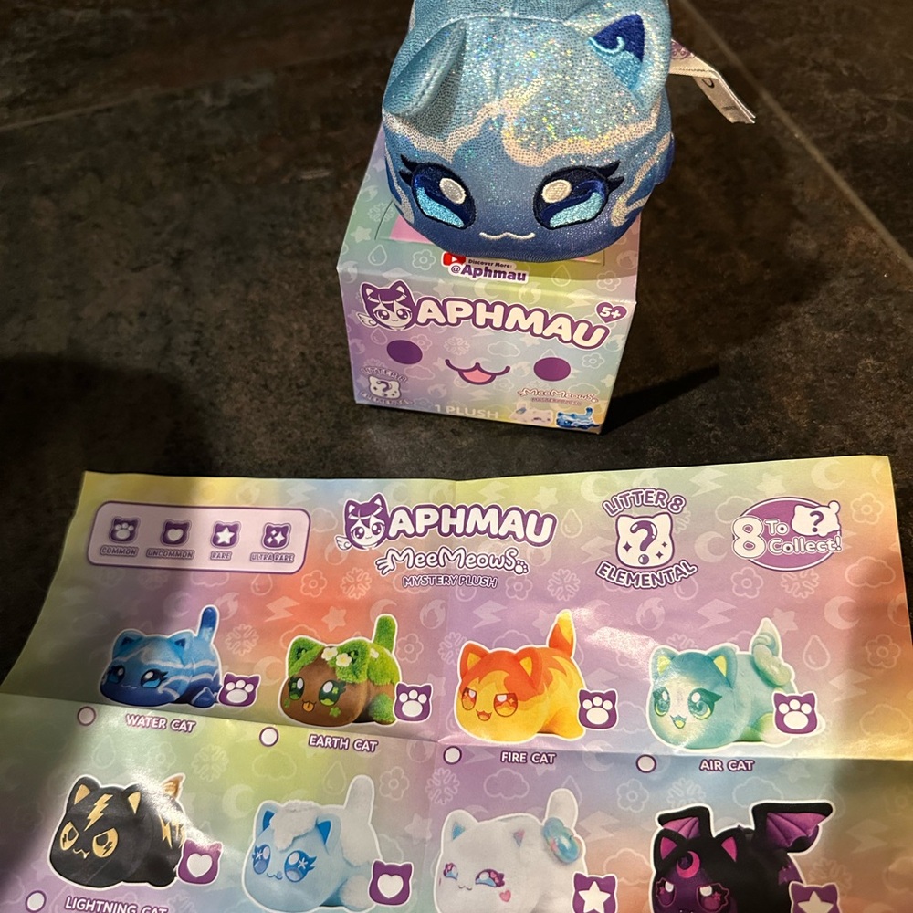 Aphmau MeeMeows litter 8 elemental Water cat